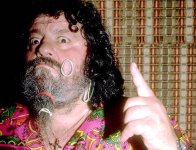 450x346-alg_wrestler_captain-lou-albano.jpg