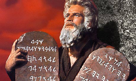 Charlton-Heston-as-Moses--001.jpg