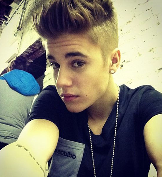 justin-bieber-2013-selfie.jpg