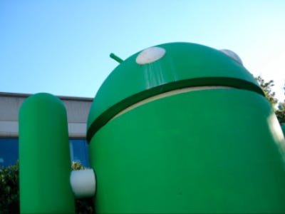 android-statue.jpg