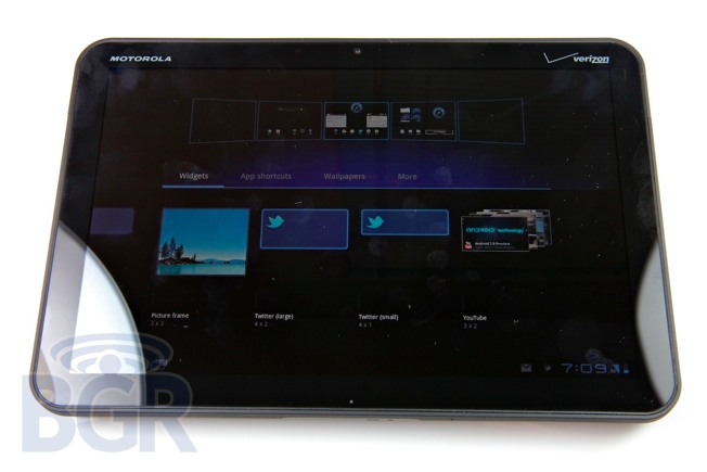 Motorola-XOOM-6110224011415.jpg
